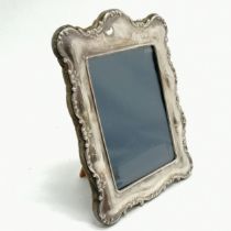 1992 silver fronted photograph frame by Carr's of Sheffield Ltd - total 20.5cm x 15cm ~ silver