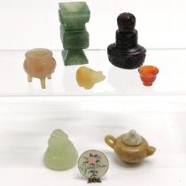 Collection of Oriental miniature hardstone & jade carvings inc gu vase, teapot, amethyst bottle (4.