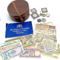 Qty of oddments inc banknotes, coins (inc 1797 cartwheel penny) & 2 watches (Oris & Delvina) in a