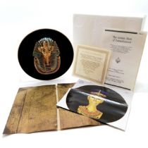 Osiris 'Golden Mask of Tutankhamun' plate with certificate