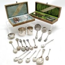 Hukin & Heath silver plated cream jug and sugar bowl, boxed knives T/W quantity of loose cutlery