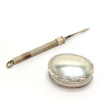 1992 silver oval pill box by CLE (slight dents) t/w unmarked silver toothpick (extended 8cm) - 11.5g