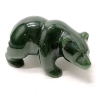 Carved green hardstone figure of a bear - 6cm long