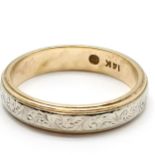 14ct marked 2 tone gold band ring - size M½ & 3.7g