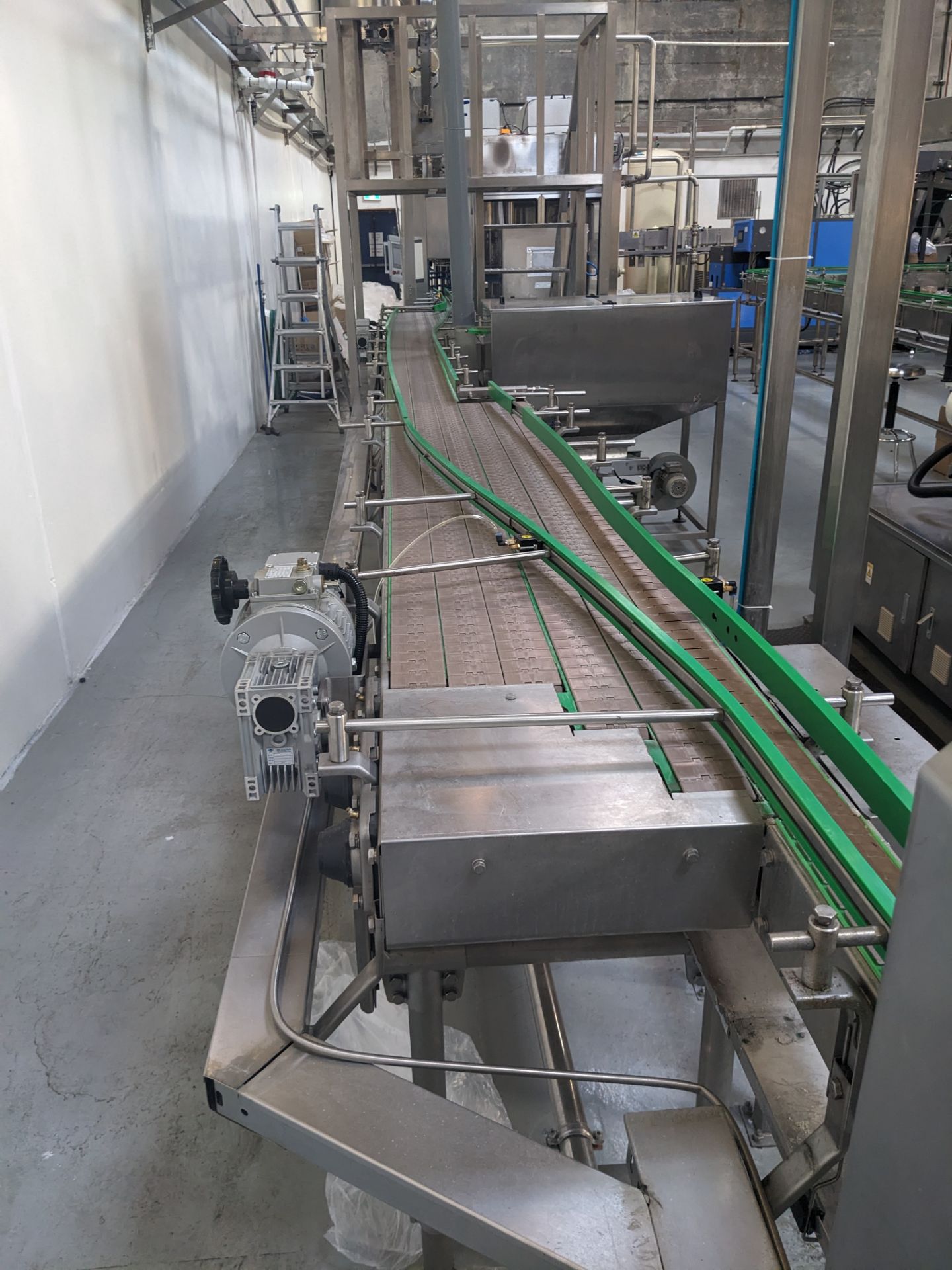 Approx. 24 ft D-Real Motorized Bottle Conveyor with 2 Vari Drive Adjustable Speed Control Motors