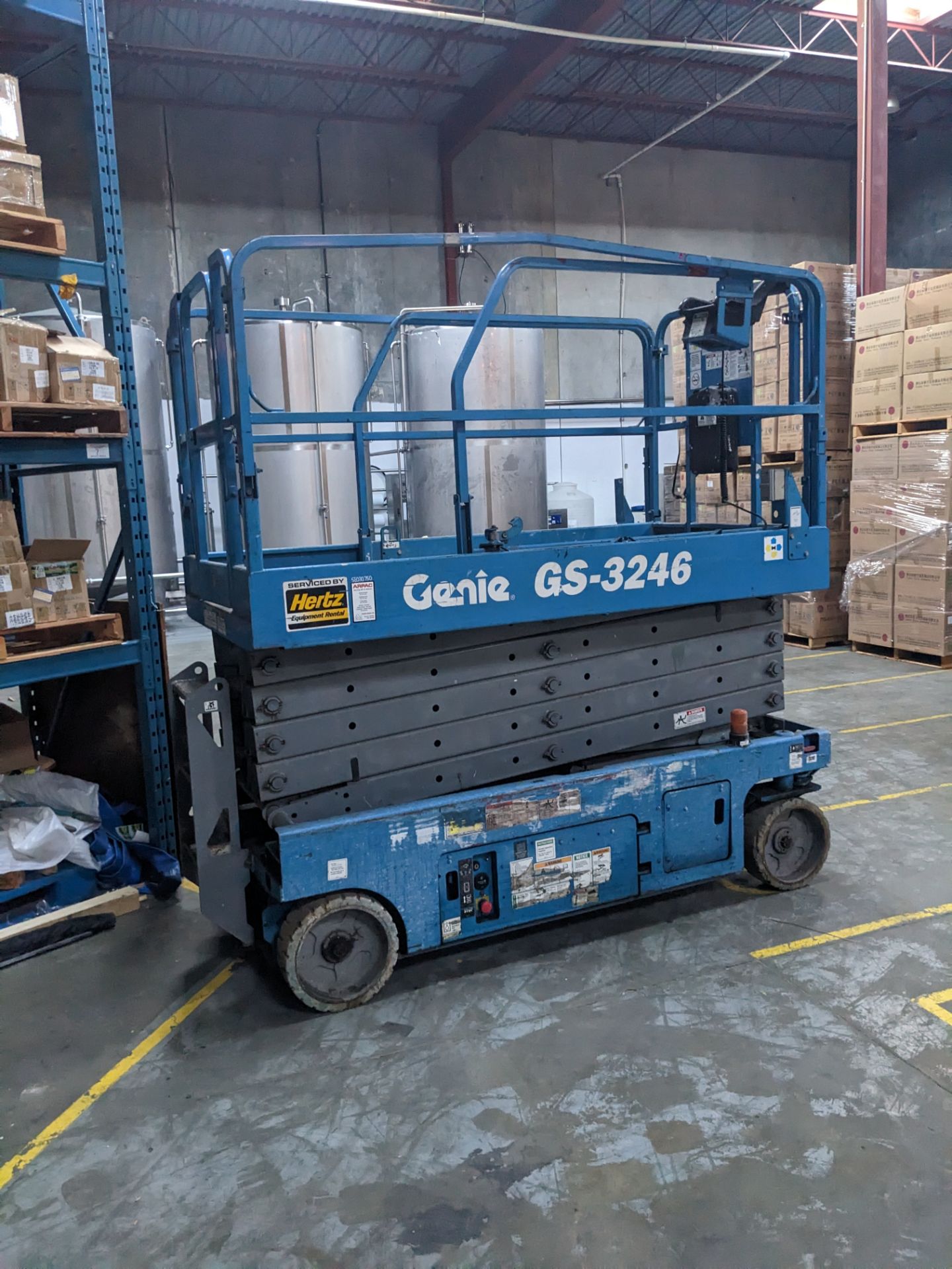 Genie GS-3246 Electric Lift With Built in Charger