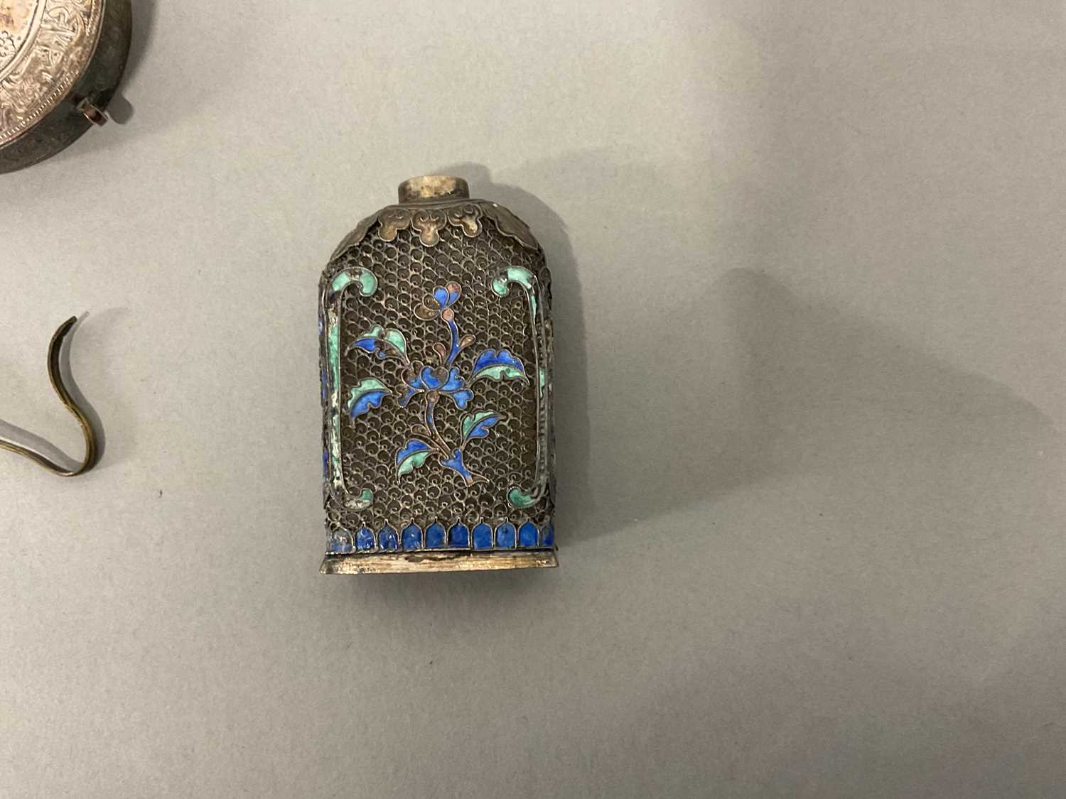 A Chinese white metal glass lined filigree and enamel decorated scent bottle with replaced spoons, a - Image 6 of 10