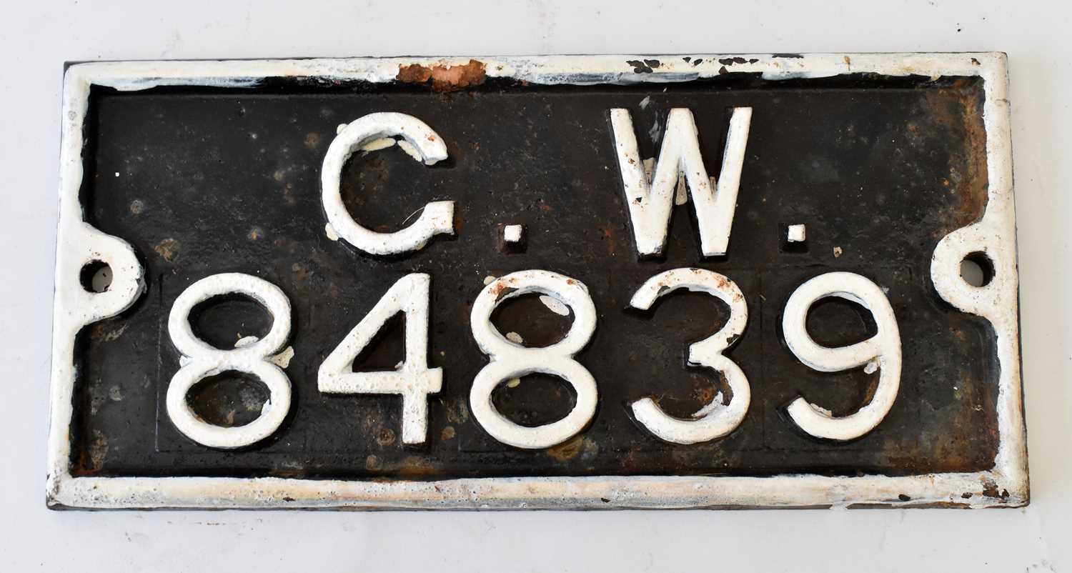 RAILWAYANA; a cast iron registration numberplate GW 84839, 15 x 31.5cm.