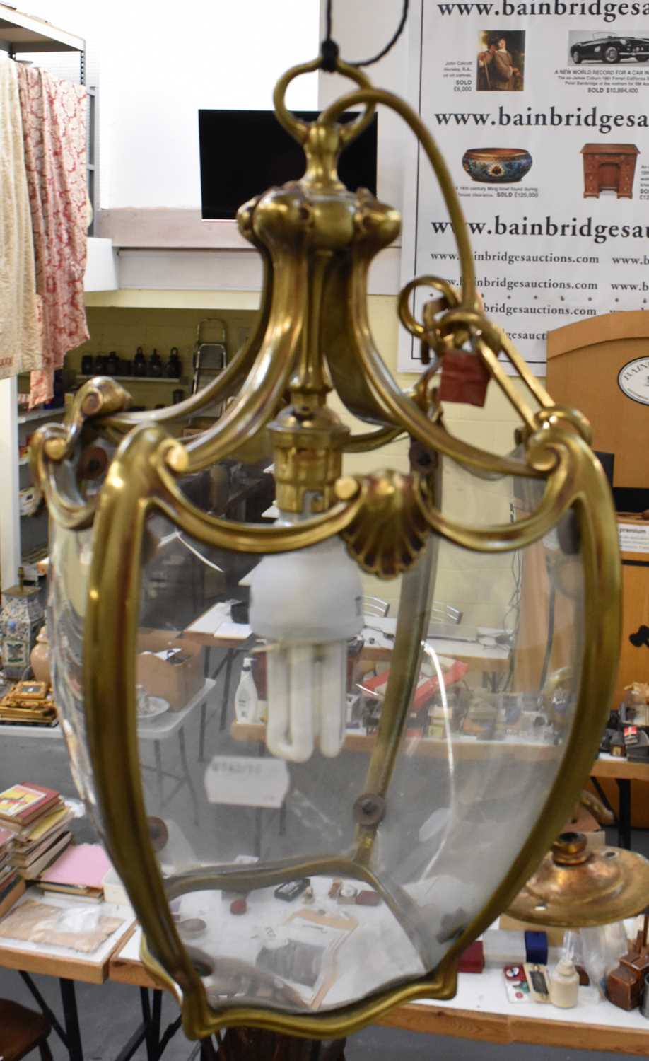 A good quality brass framed ceiling lantern.