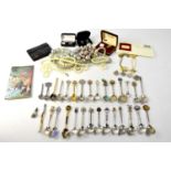 A collectors' lot comprising costume jewellery, cufflinks, watches, collectors' spoons, etc.