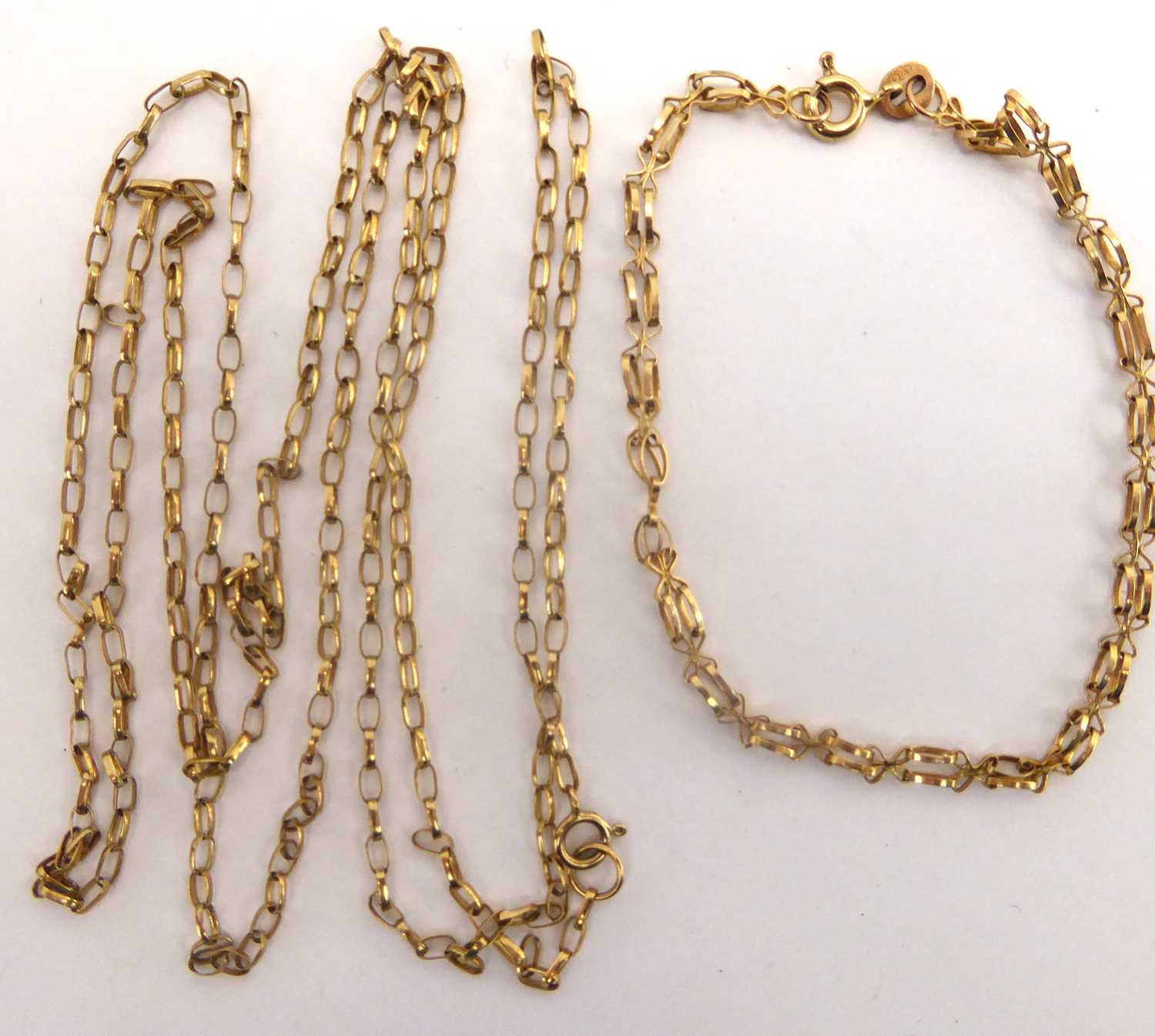 A 9ct gold dainty belcher style necklace with hoop clasp, length 82cm and a 9ct gold bracelet, - Image 2 of 3