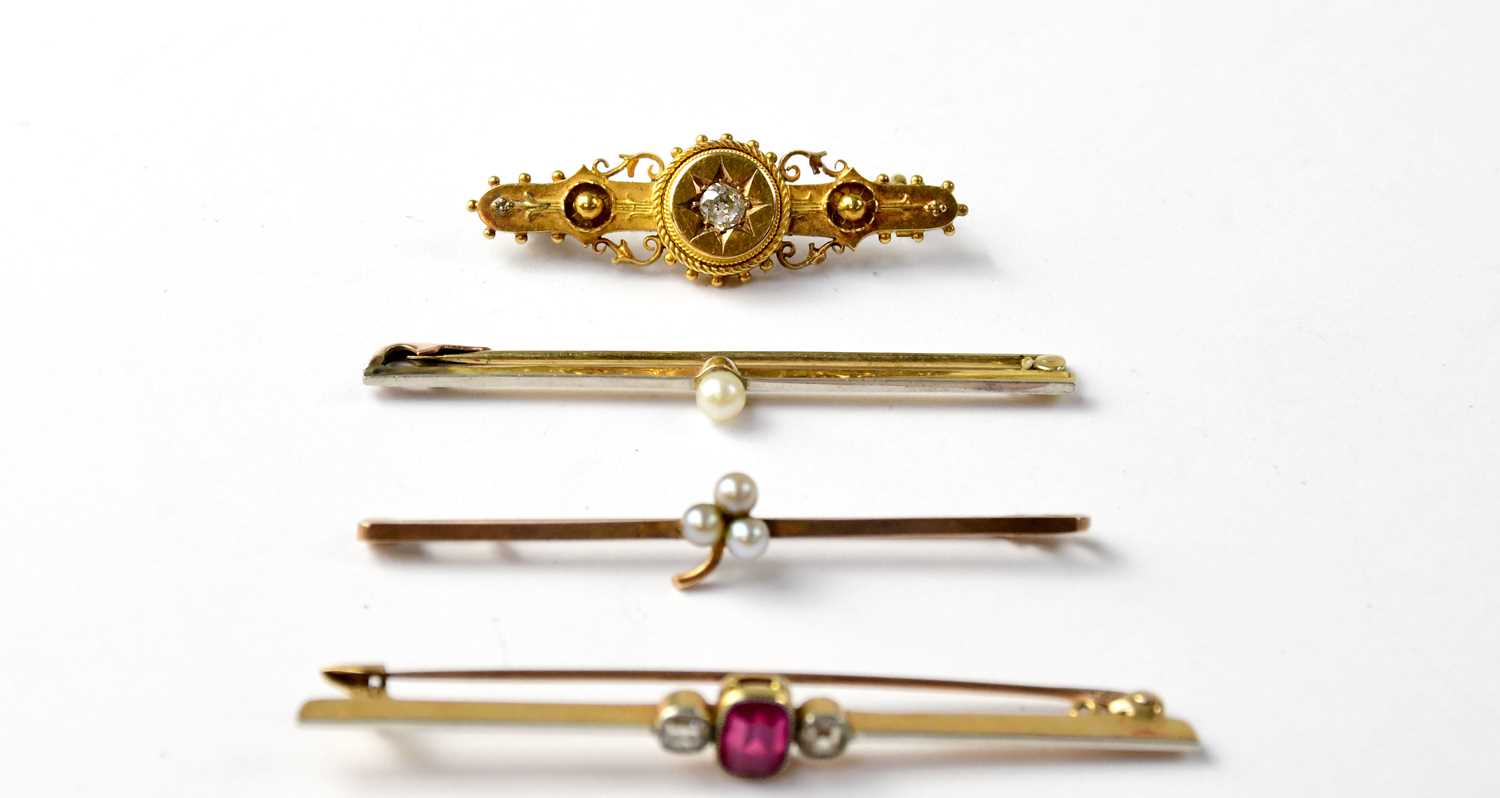 Four Victorian and Edwardian bar brooches comprising a 15ct yellow gold bar brooch with central - Image 3 of 3