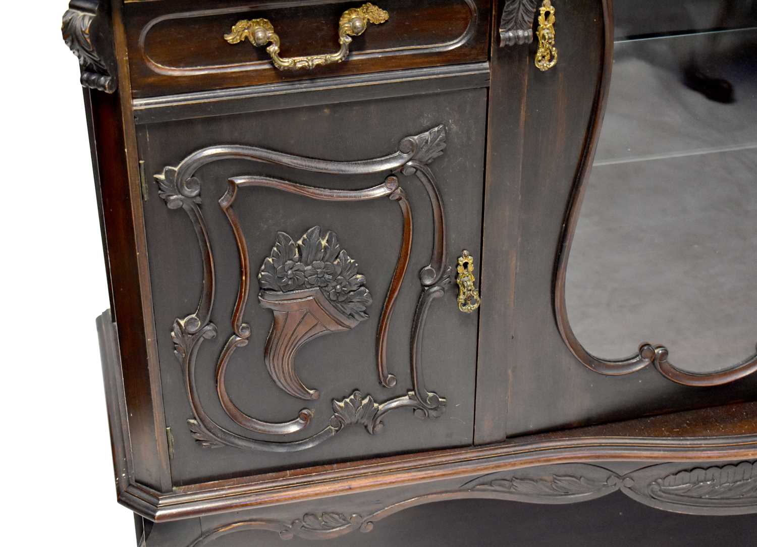 A Victorian carved mahogany display cabinet with central section with three-quarter galleried top - Image 2 of 3