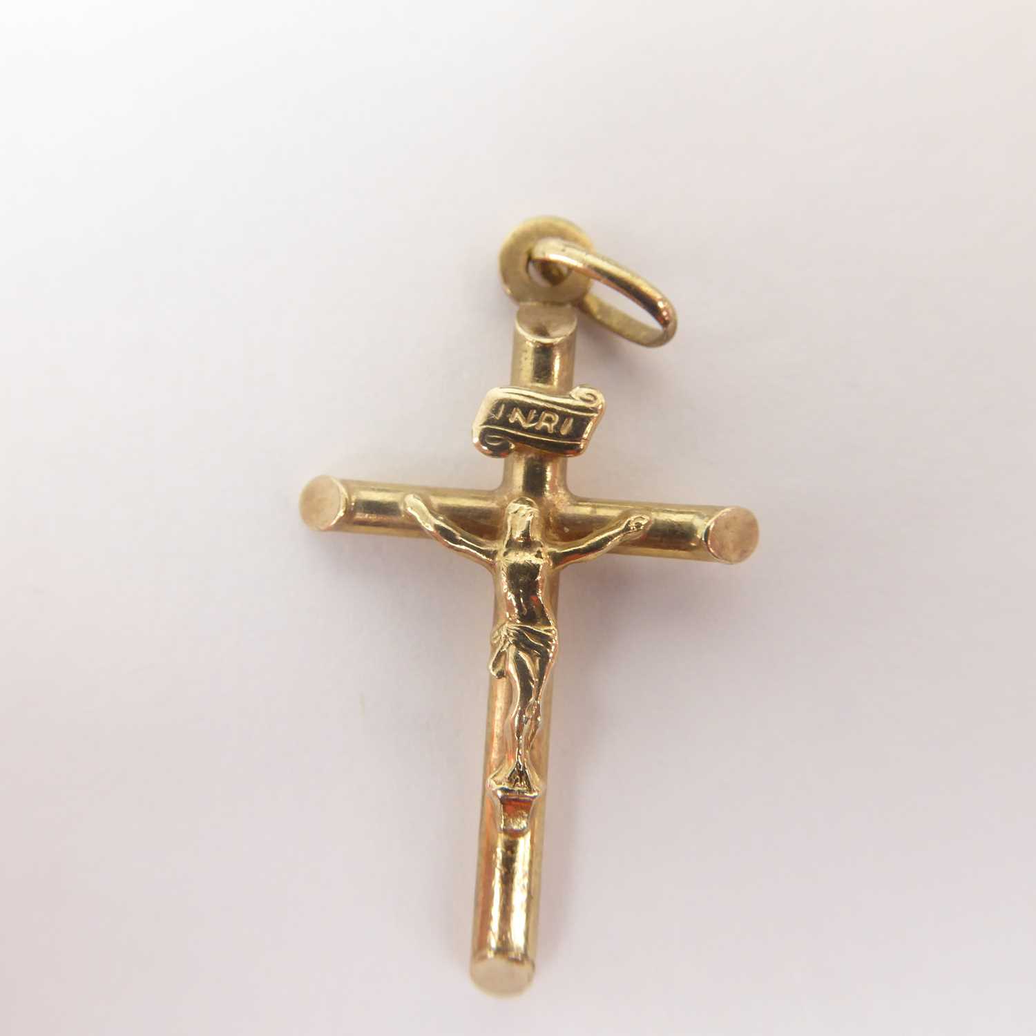 Four 9ct gold crosses to include one encrusted with tiny claw set diamonds, with necklace hoop, - Image 5 of 5