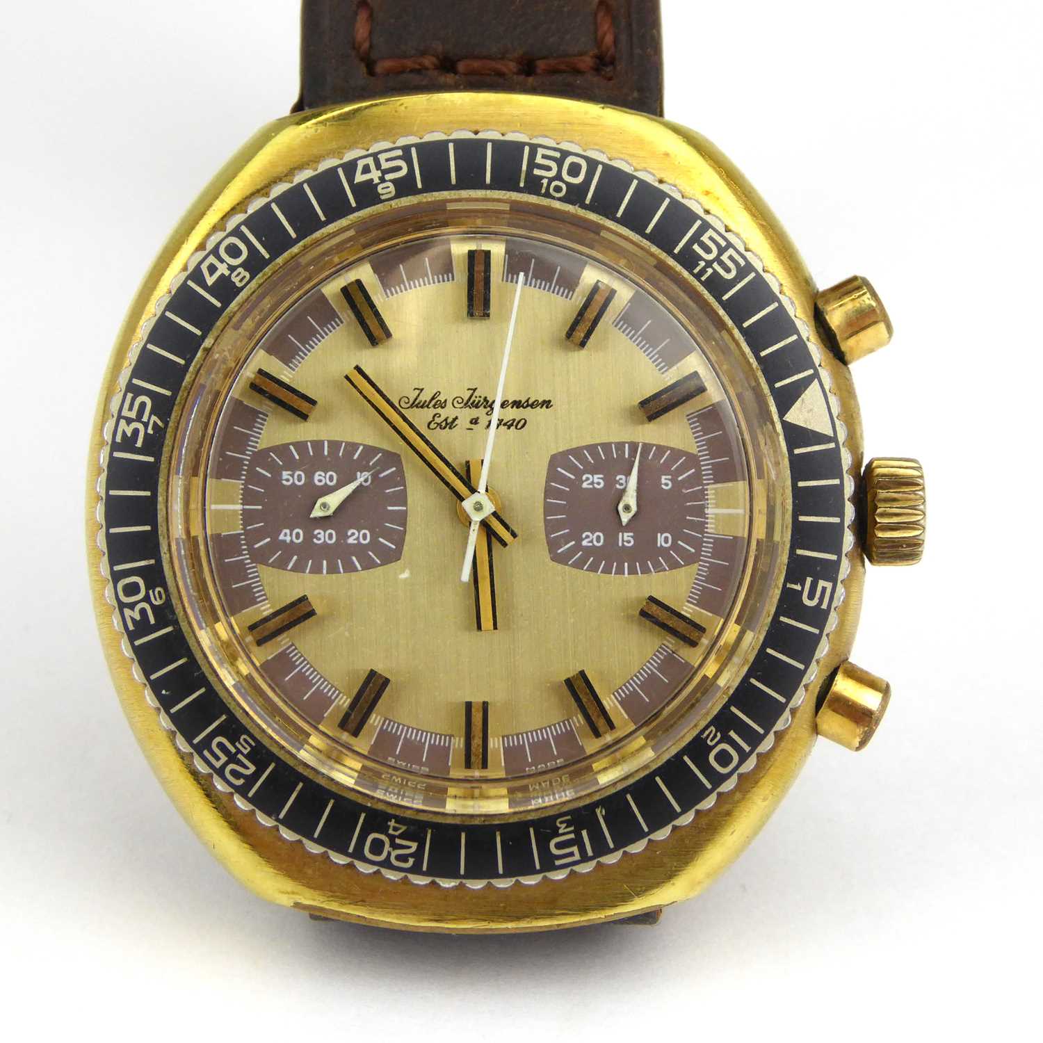 JULES JURGENSEN; a 1970s gentlemen's M-82-325 chronograph wristwatch, the circular dial set with