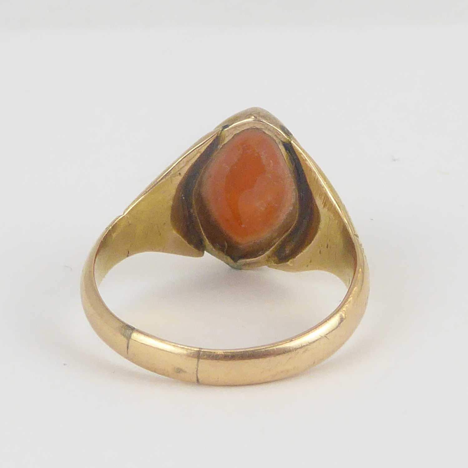 A vintage Masonic ring, the intaglio Masonic symbol to the top in a 15ct gold mount and shank, - Image 3 of 3