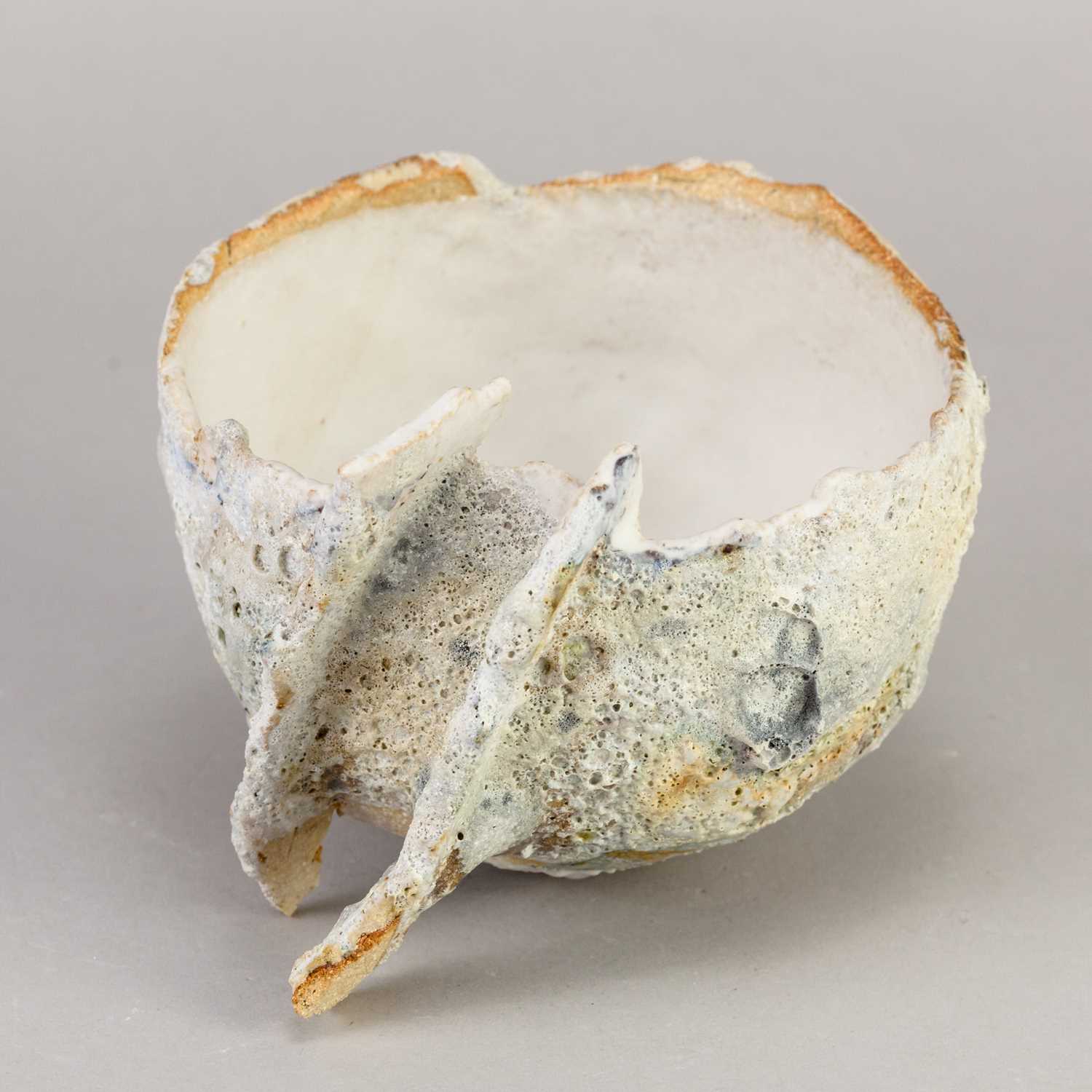 TAMSYN TREVORROW (born 1975); a small grogged stoneware sculptural white rock pool bowl with two - Image 2 of 5