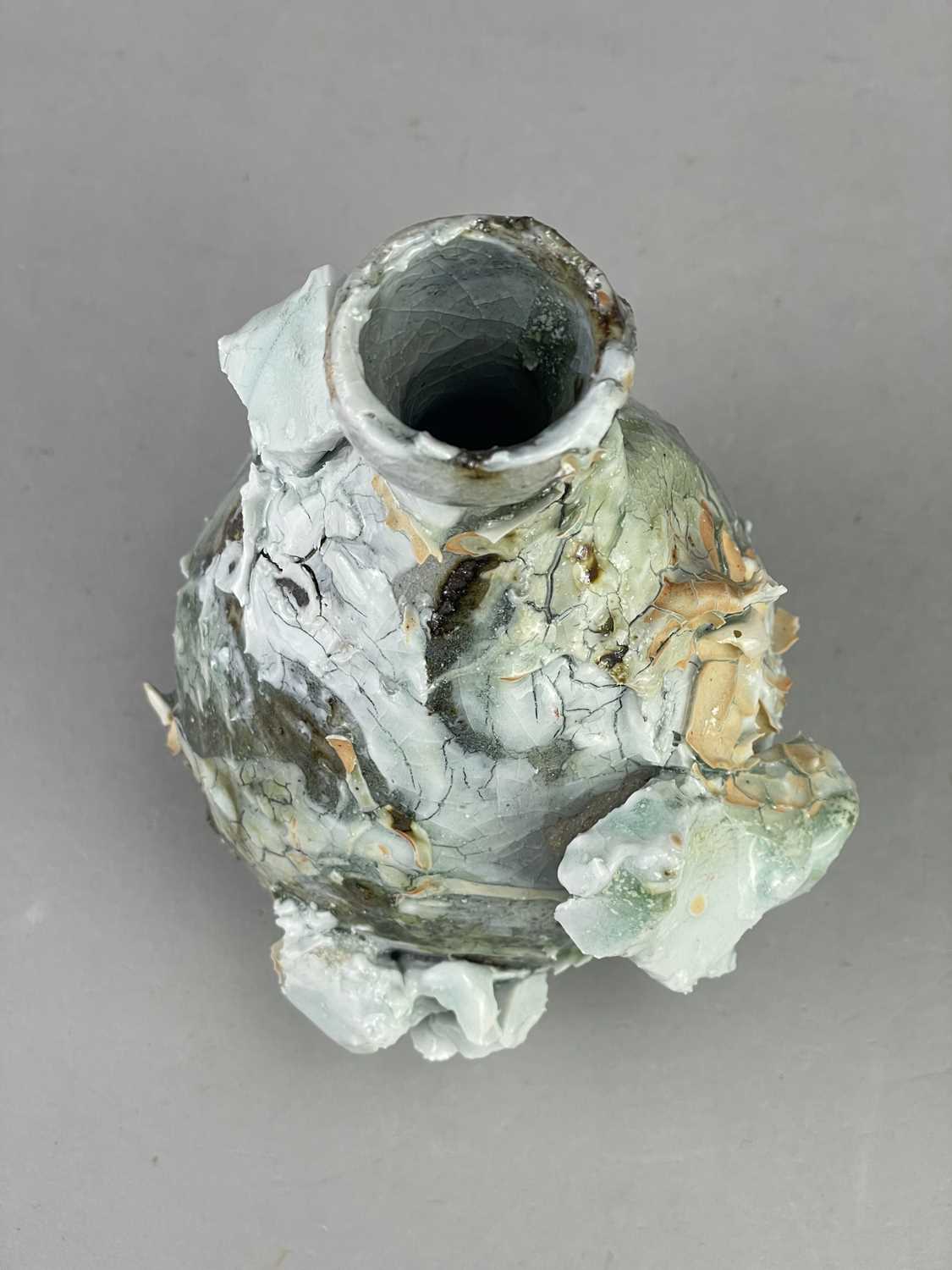 AKIKO HIRAI (born 1970); a stoneware sake bottle with highly textured surface covered in porcelain - Image 4 of 5