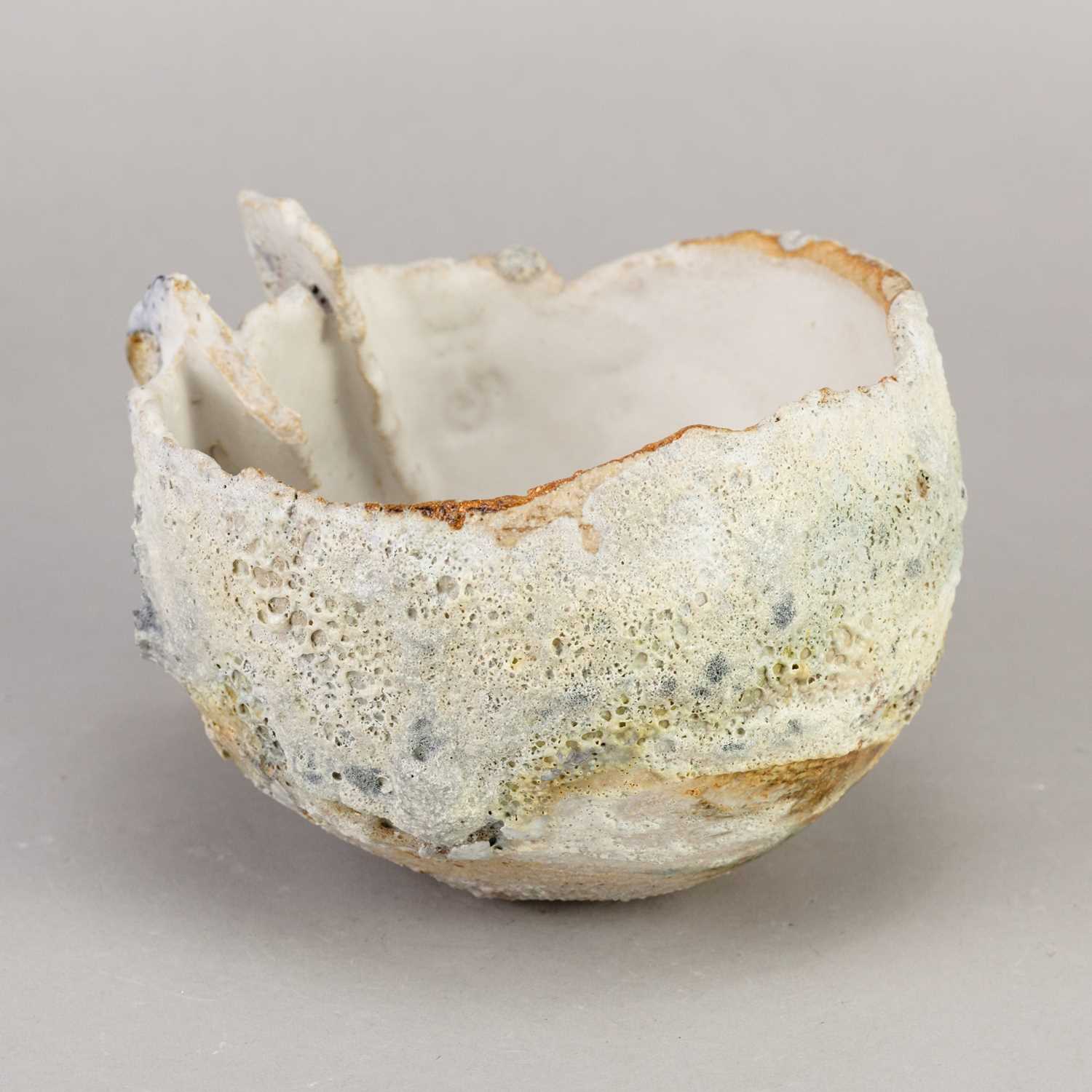 TAMSYN TREVORROW (born 1975); a small grogged stoneware sculptural white rock pool bowl with two - Image 3 of 5