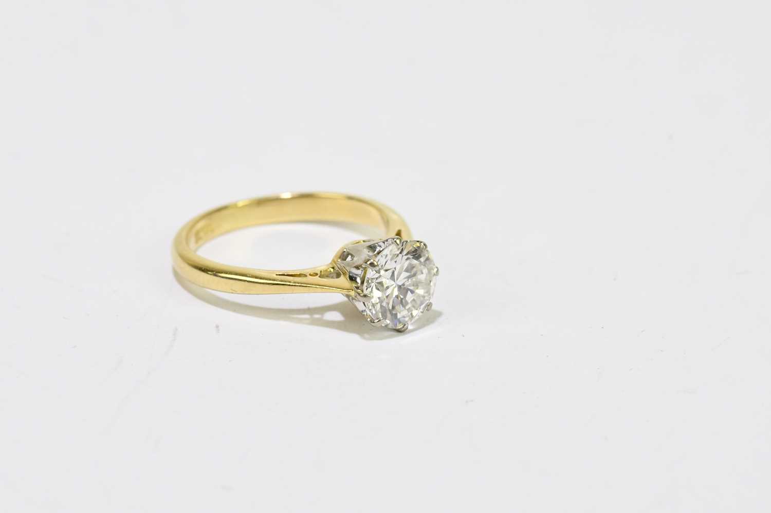 An 18ct yellow gold and diamond solitaire ring, the round brilliant cut eight claw set stone approx. - Image 3 of 5