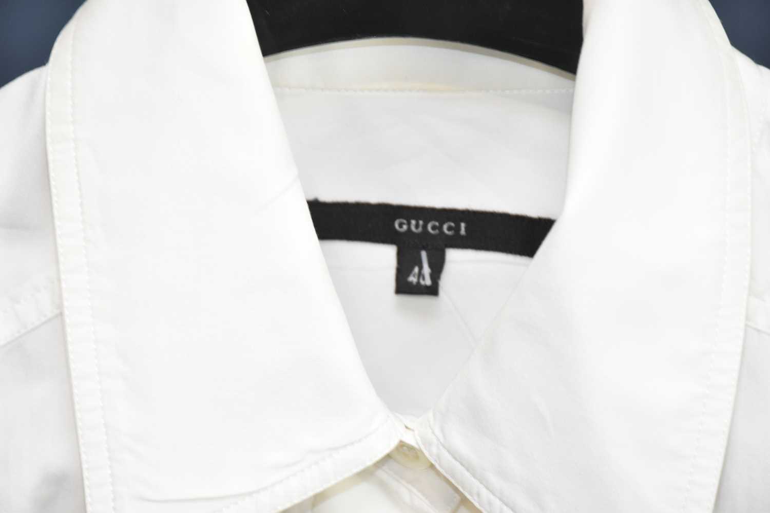 GUCCI; a white cotton fitted blouse with two front pockets, size 40, a vintage Carnegie beige - Image 3 of 4