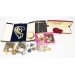 A small quantity of assorted costume jewellery to include simulated pearls, an Arts and Crafts style