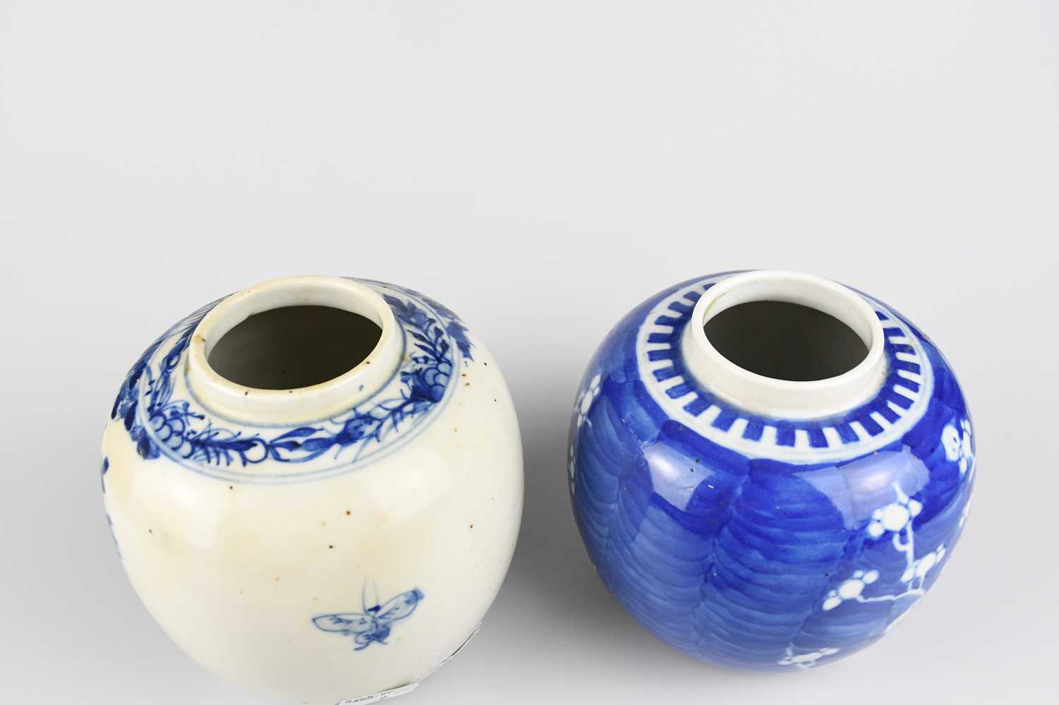 Two late 20th century blue and white ginger jars, one with lid, height of largest 13cm.Condition - Image 3 of 6