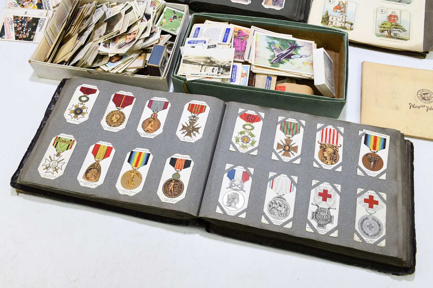 A collection of assorted cigarette and tea cards, various sets, to include military medals, insects, - Image 5 of 5