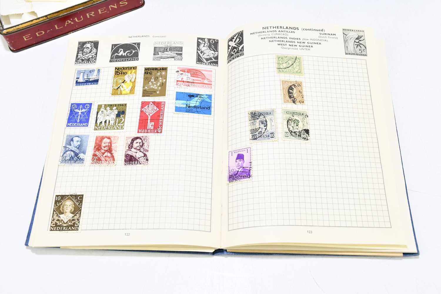 A collection of predominantly British stamps, contained in an album and loose, together with a tin - Image 5 of 5