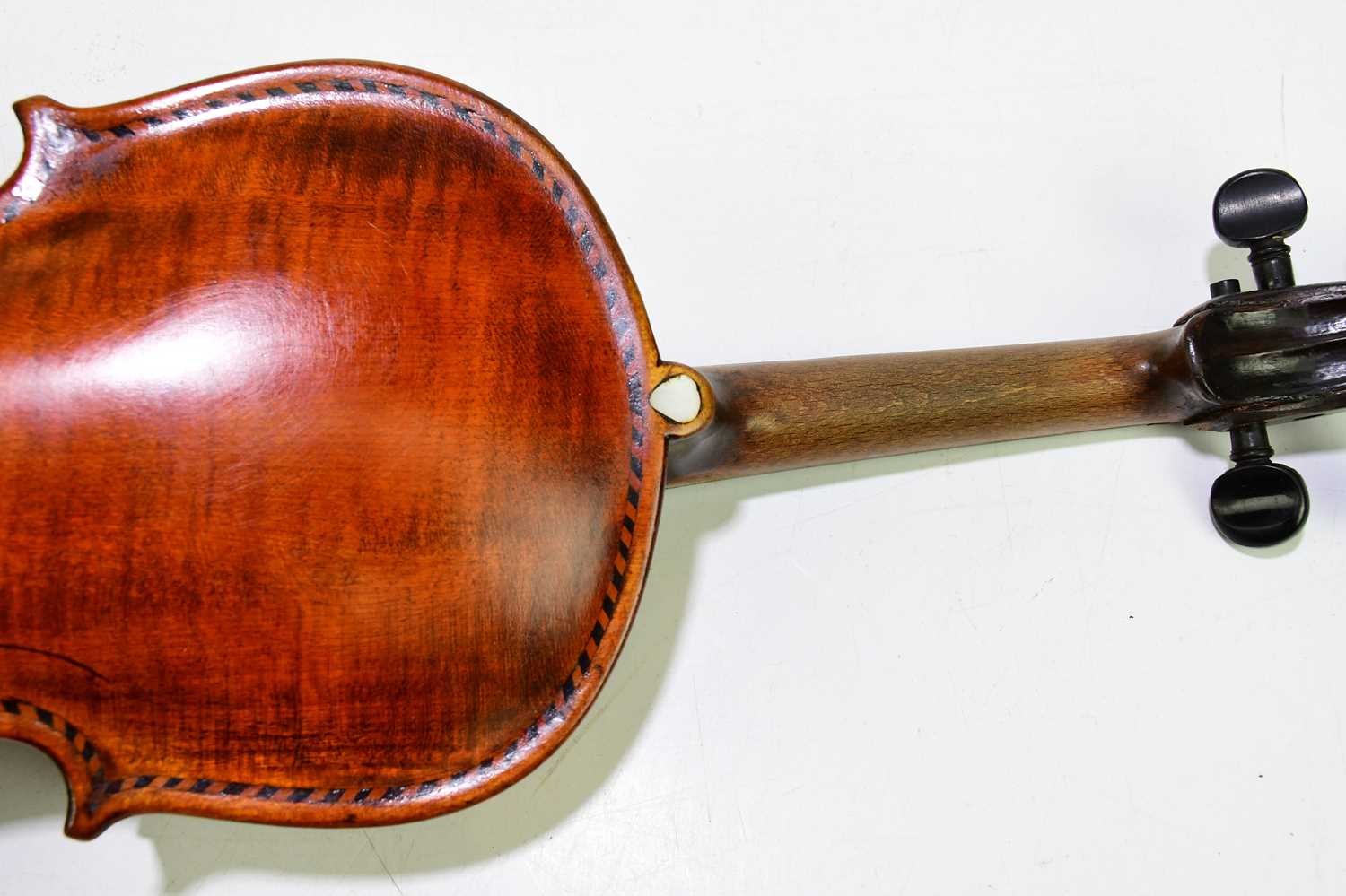 A full size German violin with inlaid decoration and one-piece back, length of back 35cm, cased. - Image 4 of 10