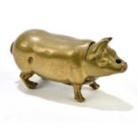 A novelty brass pig vesta case.