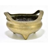 A Chinese bronze censer, diameter 9cm.