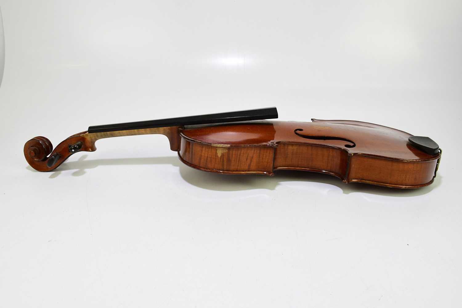 A full size French viola with two-piece back, length 40.5cm, cased with a bow. Condition Report: - Image 5 of 9