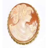 A 14ct yellow gold cameo brooch with portrait of a lady.