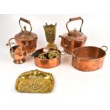 A small quantity of mixed copper and brass to include two kettles, a miniature coal bucket, etc.