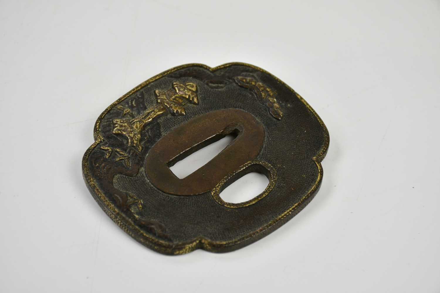 A Japanese bronze tsuba with gilt highlights, approx 7 x 6cm. - Image 4 of 4