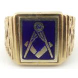 A Masonic 9ct gold gentlemen's ring with reversible blue enamelled Masonic symbol table and blank