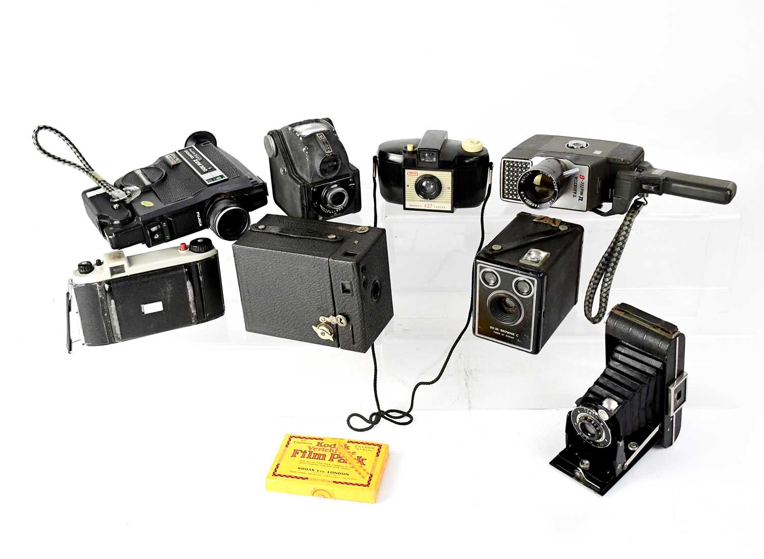 A collection of folding, box and cine cameras to include a Kodak Six-20 Brownie C, a Kodak Vest