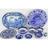 WEDGWOOD; four Ferrara pattern items to include three various bowls, largest 7.5 x 17cm, and a small