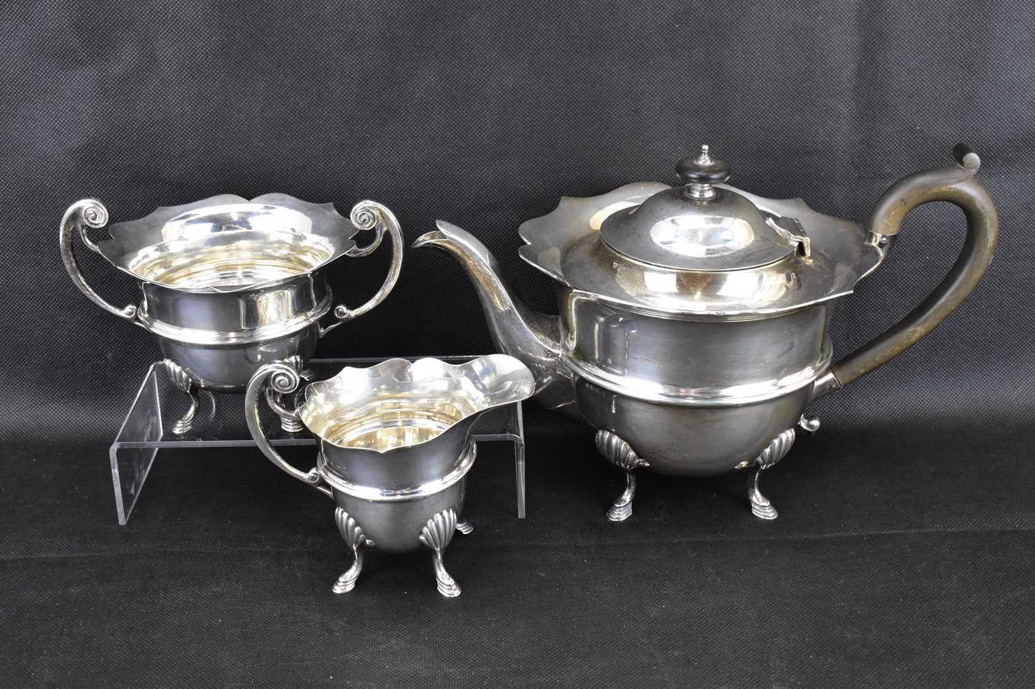 A George V hallmarked silver three-piece tea service with ebony-style handle and circular knop, - Image 2 of 8