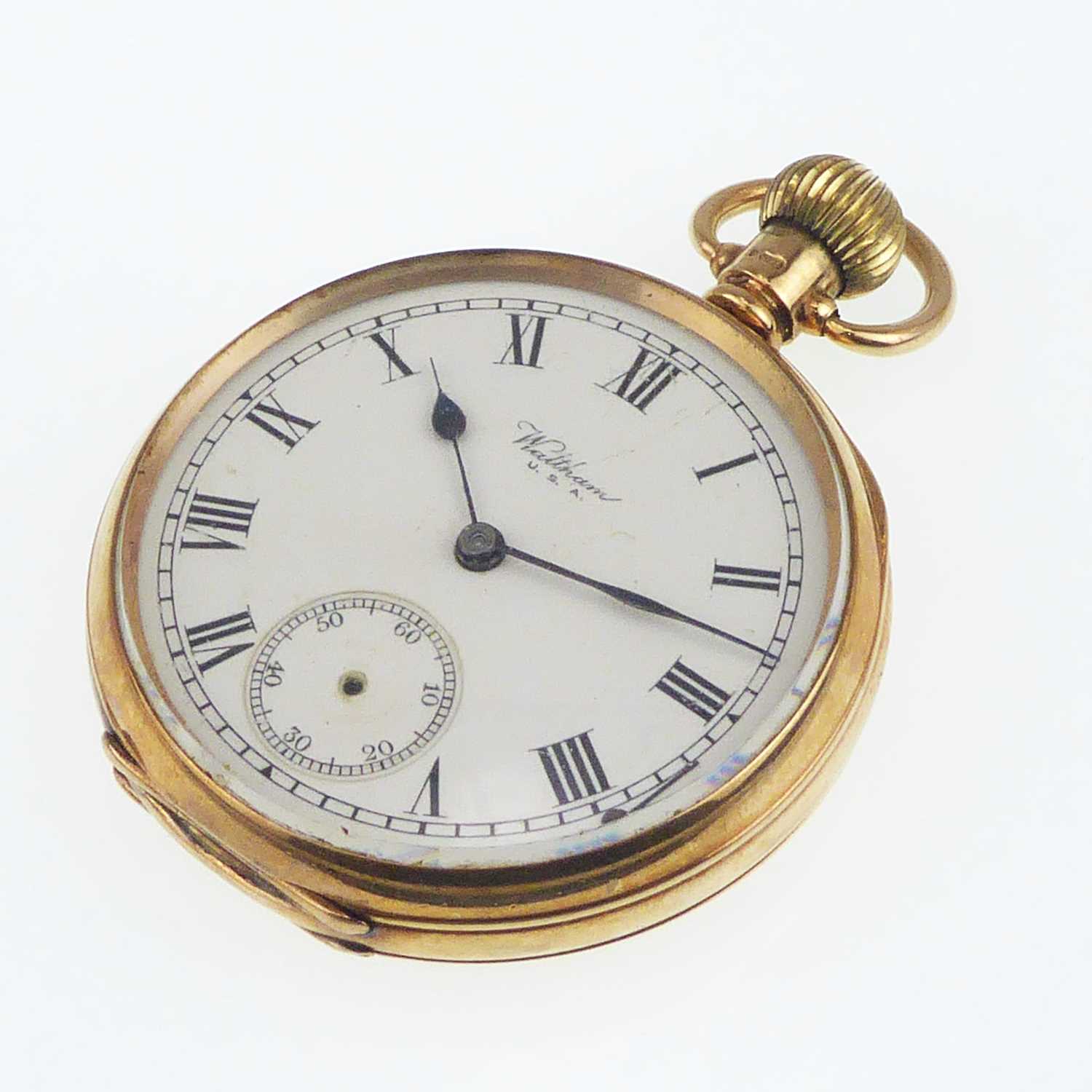 WALTHAM USA; a 9ct gold cased open face pocket watch, the white enamelled dial set with Roman