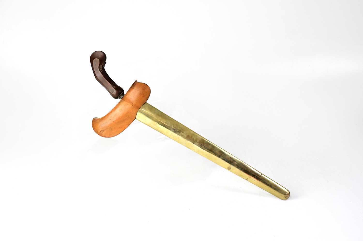 A late 18th/early 19th century Eastern Kris with carved shaped wooden handle and brass bound - Image 3 of 3