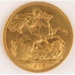 A George V full sovereign 1913, George and Dragon, London Mint.