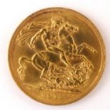 A George V full sovereign 1913, George and Dragon, London Mint.
