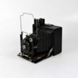 IHAGEE; a Zweiverschluss Duplex folding plate camera fitted with a Carl Zeiss Jena Tessar 1:4.5 f=