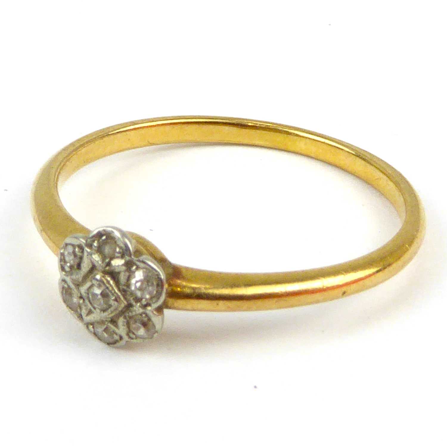 An 18ct gold ring with small diamond floral cluster, size P, approx. 2g. - Image 2 of 2