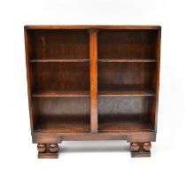 A 1940s oak open three-shelf bookcase, 96 x 91 x 23cm. Condition Report: Some surface scratches to