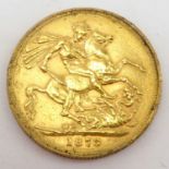 A Victorian sovereign 1878, George and Dragon, young head, London Mint. Condition Report: 7.98g.