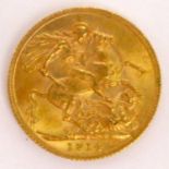 A George V sovereign 1914, George and Dragon, London Mint. Condition Report: -Approx. 8g.