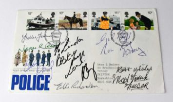THE KRAYS; a first day cover signed to front by Ronnie Kray, Reggie Kray, 'Mad' Frankie Fraser,